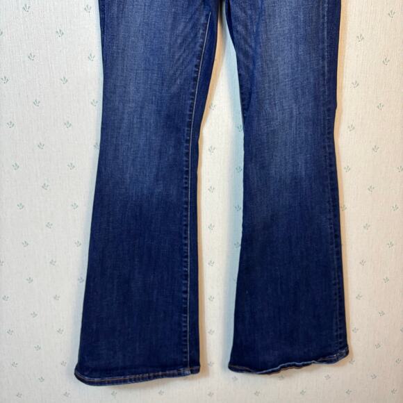 American Eagle Low Rise Flare Jean Sz 4 Short Dark Blue Wash Stretch Boho Retro - Picture 7 of 9